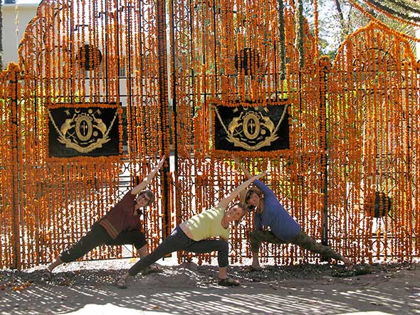 A Sensational Side Angle with friends Jacky from the UK and Nancy from Durango, Colorado.